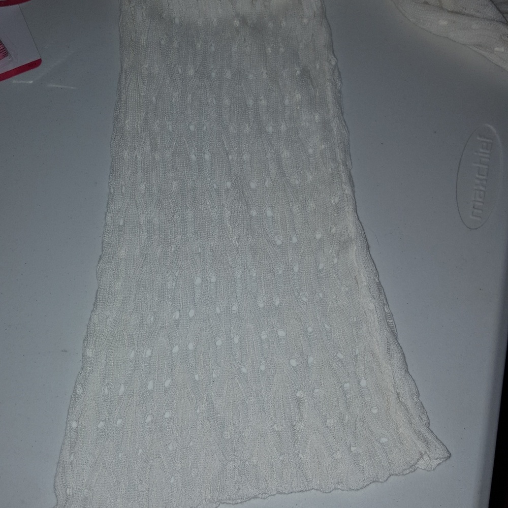 Top - Picture 2 of 3